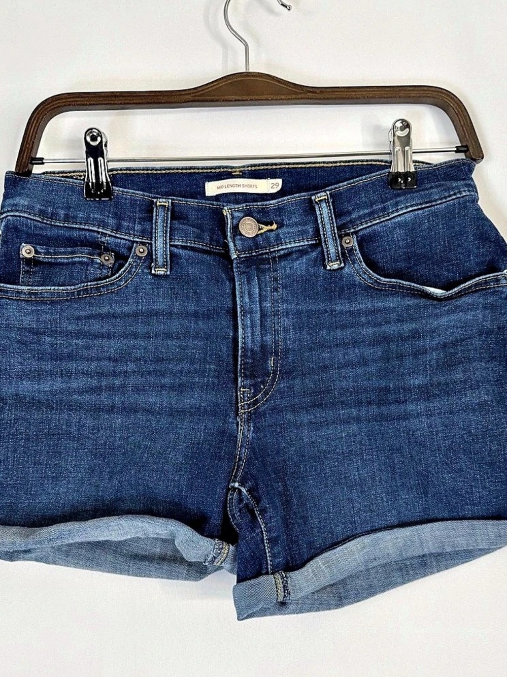 Levi's Mid Length Shorts Denim Rolled Cuff Shorts in Blue Waist 29 Like New
